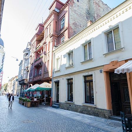 Apartamenty Lesi Ukrainky 17 Лвив Екстериор снимка